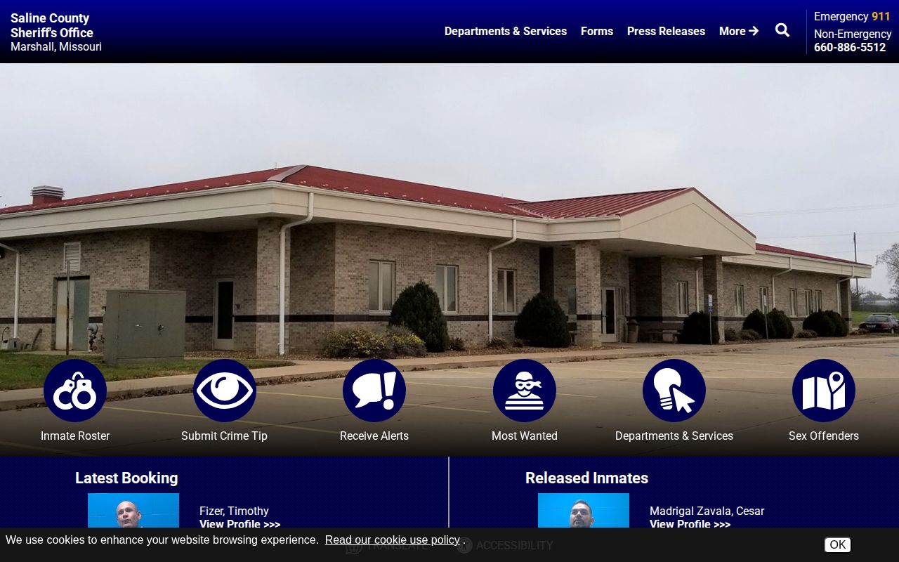 Saline County Sheriff official website with booking and roster links